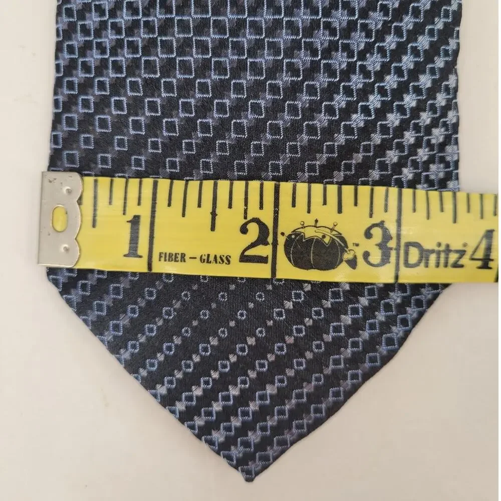 Kenneth Cole Reaction Blue Micro‎ Geometric Silk Tie Sophisticated Modern